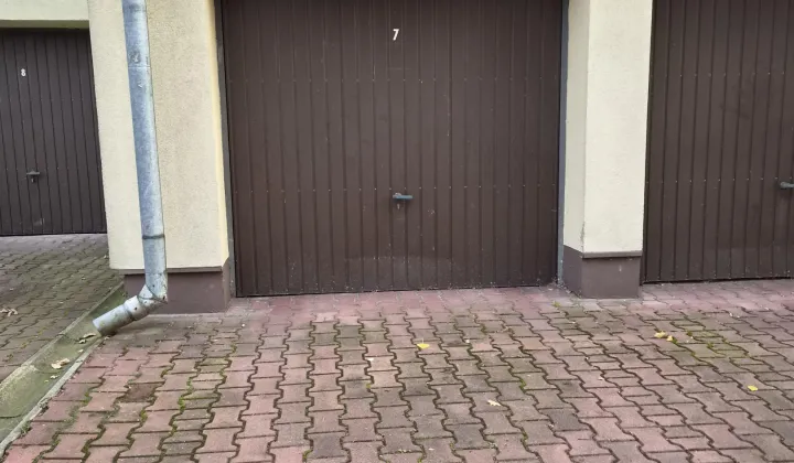 Garaż/miejsce parkingowe Kraków Bieżanów, ul. Topazowa
