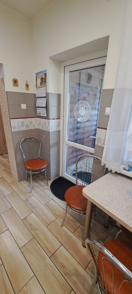 Mieszkanie 4-pokojowe Szwaruny. Zdjęcie 10