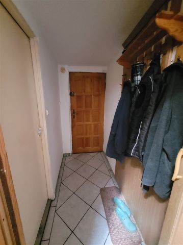 dom wolnostojący, 3 pokoje Jaroszów. Zdjęcie 13