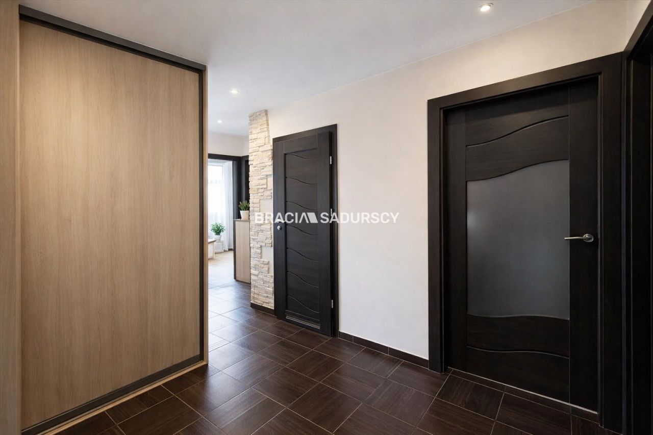 Mieszkanie 4-pokojowe Kraków Podgórze Duchackie, ul. Jana Sas-Zubrzyckiego. Zdjęcie 11