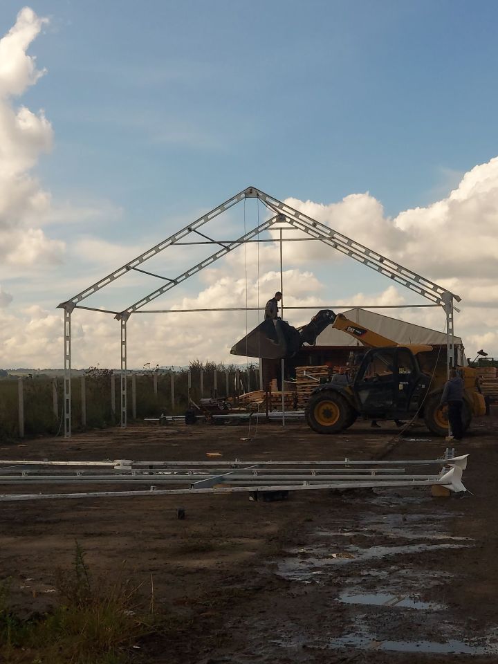 Hala/magazyn Stary Henryków. Zdjęcie 2