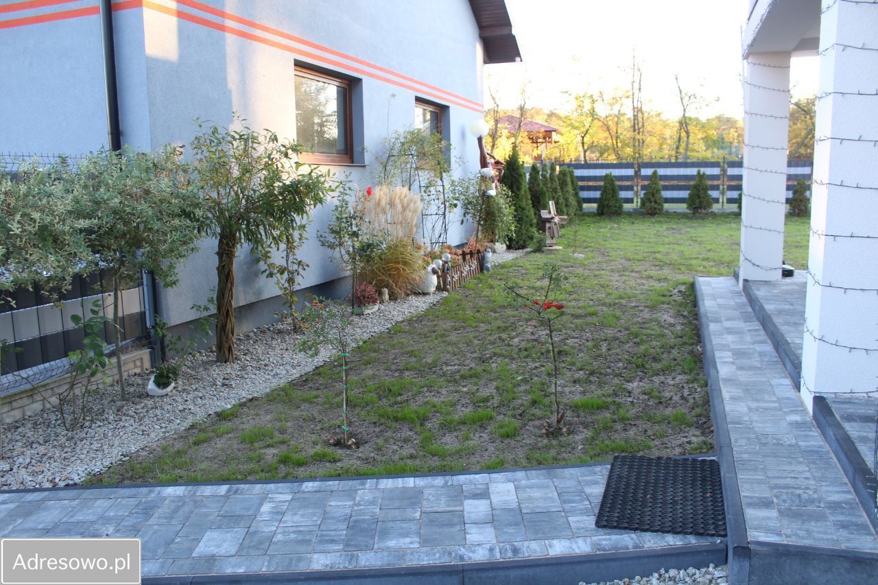 dom wolnostojący Soczewka, ul. Świerkowa. Zdjęcie 8