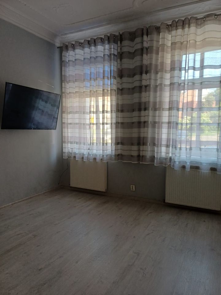 Mieszkanie 3-pokojowe Legnica, ul. Kartuska. Zdjęcie 2