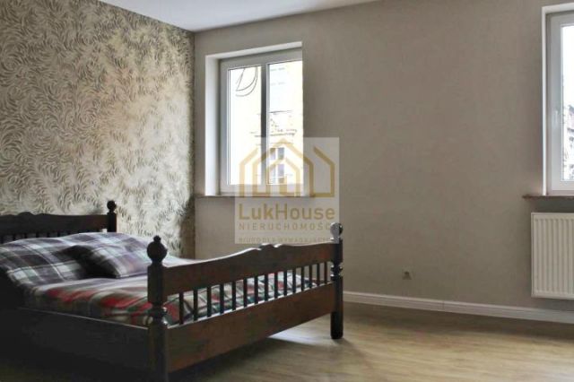 Mieszkanie 3-pokojowe Bytom Śródmieście, ul. Powstańców Warszawskich. Zdjęcie 5