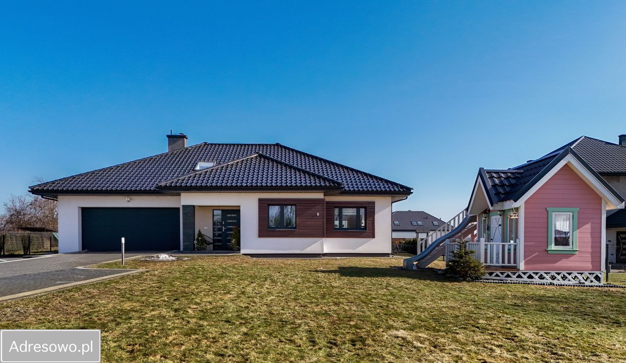 dom wolnostojący, 4 pokoje Krasienin-Kolonia. Zdjęcie 1
