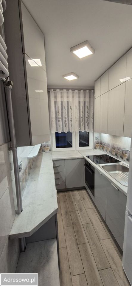 Mieszkanie 4-pokojowe Kraków Mistrzejowice, os. Złotego Wieku. Zdjęcie 4