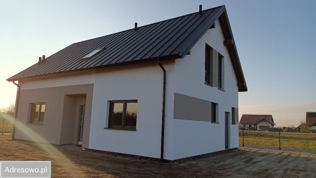 dom wolnostojący, 6 pokoi Nowosiedlice. Zdjęcie 1