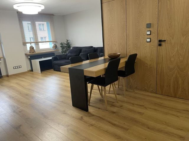 Mieszkanie 3-pokojowe Wrocław Krzyki, ul. gen. Mariusza Zaruskiego. Zdjęcie 1