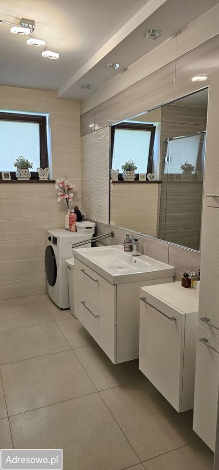 dom wolnostojący, 8 pokoi Grodziszcze. Zdjęcie 5