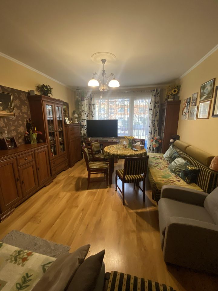 Mieszkanie 3-pokojowe Gdynia Karwiny, ul. Buraczana. Zdjęcie 2