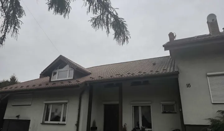 dom wolnostojący Korwinów
