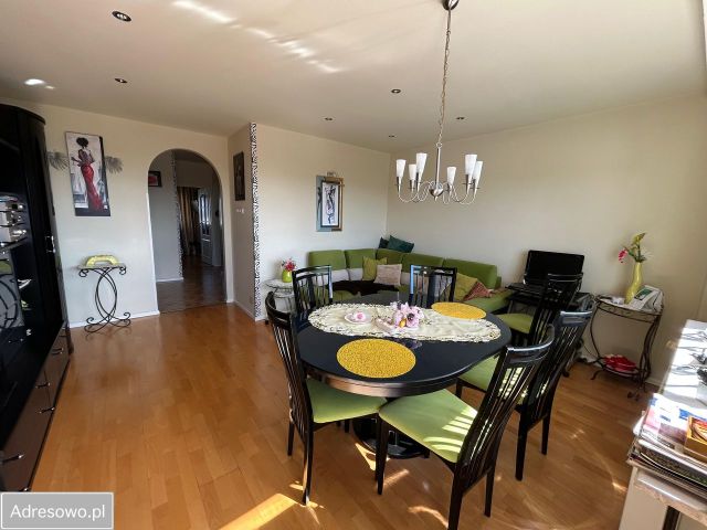 Mieszkanie 3-pokojowe Zgorzelec, ul. Stanisława Wyspiańskiego. Zdjęcie 1