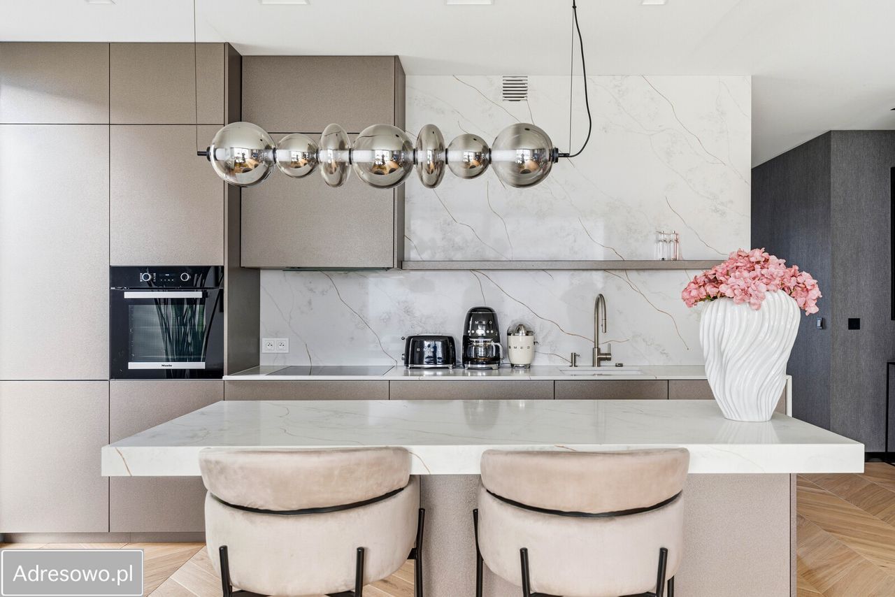 Mieszkanie 4-pokojowe Warszawa Wilanów. Zdjęcie 4