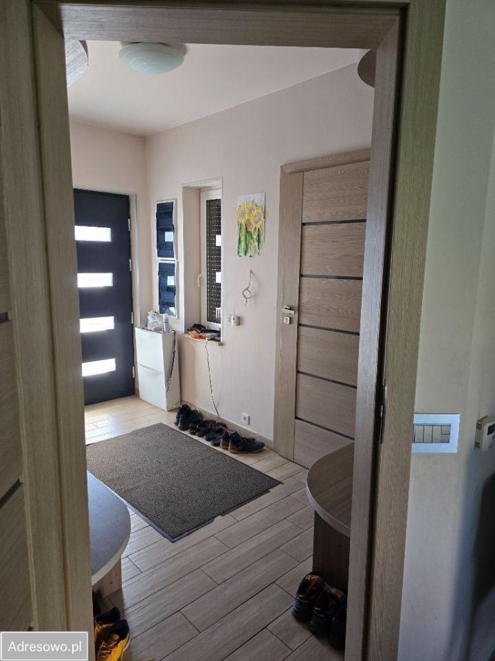 dom wolnostojący, 6 pokoi Swarzędz, ul. Tadeusza Staniewskiego. Zdjęcie 2