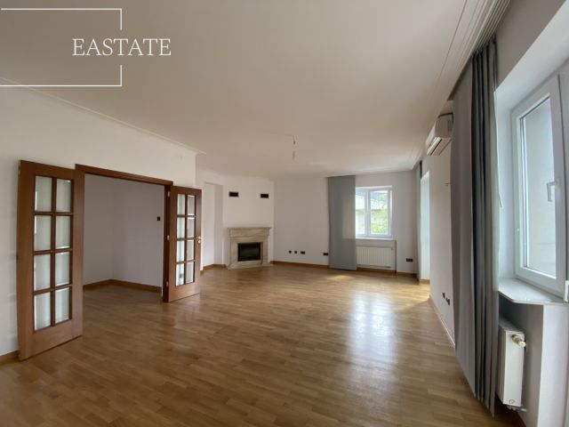 Mieszkanie 5-pokojowe Warszawa Praga, ul. Berezyńska. Zdjęcie 2