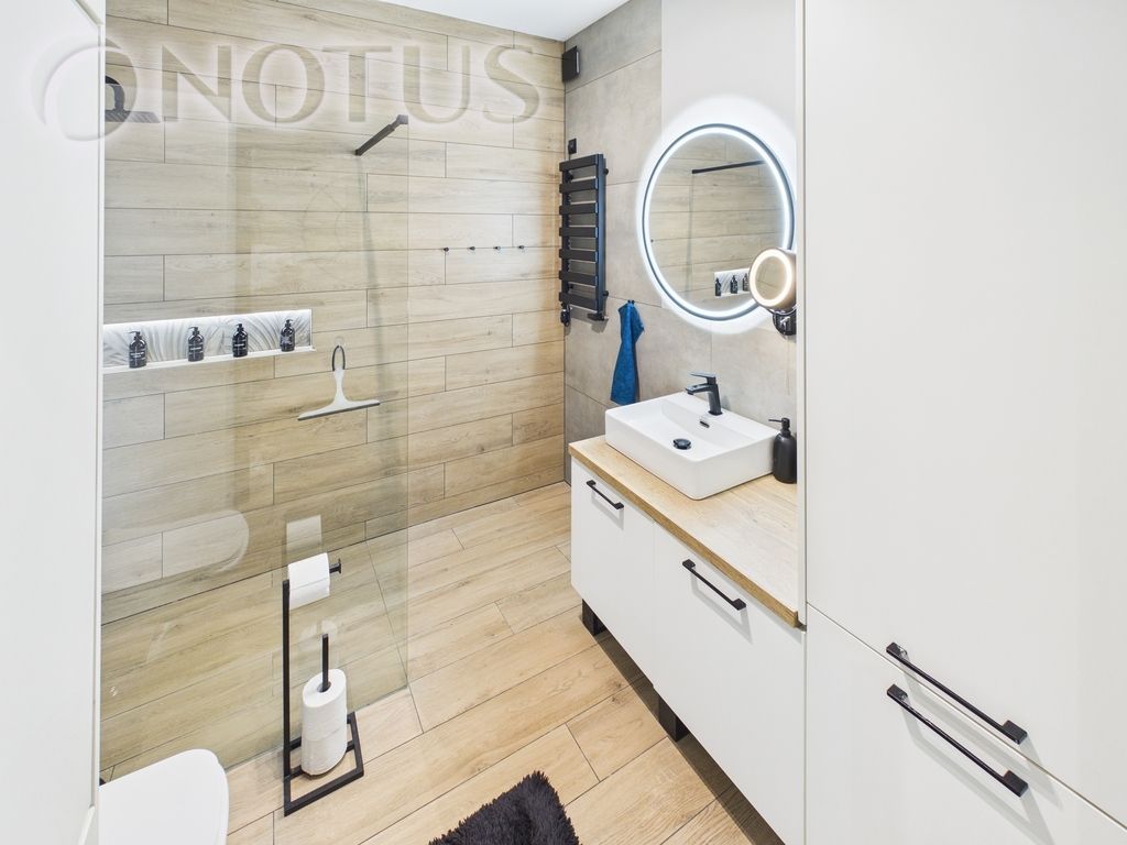 bliźniak, 3 pokoje Łosiniec. Zdjęcie 15