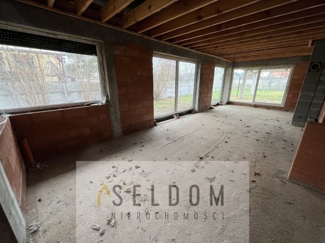 dom wolnostojący, 4 pokoje Miedziana. Zdjęcie 4