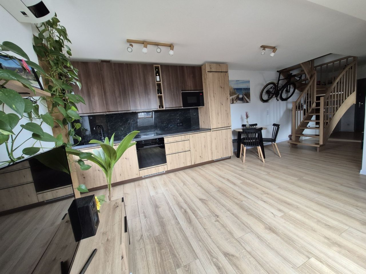 Mieszkanie 3-pokojowe Jawor. Zdjęcie 2