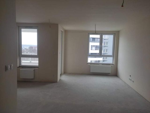 Mieszkanie 3-pokojowe Nowy Dwór Mazowiecki, ul. Jarzębinowa. Zdjęcie 1