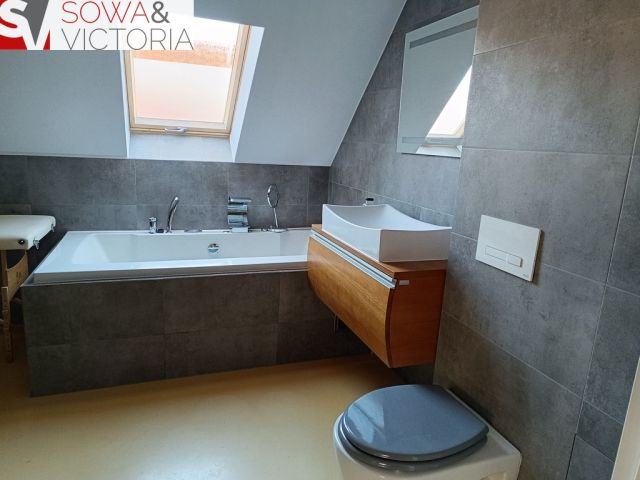 dom wolnostojący, 5 pokoi Wałbrzych Konradów. Zdjęcie 14