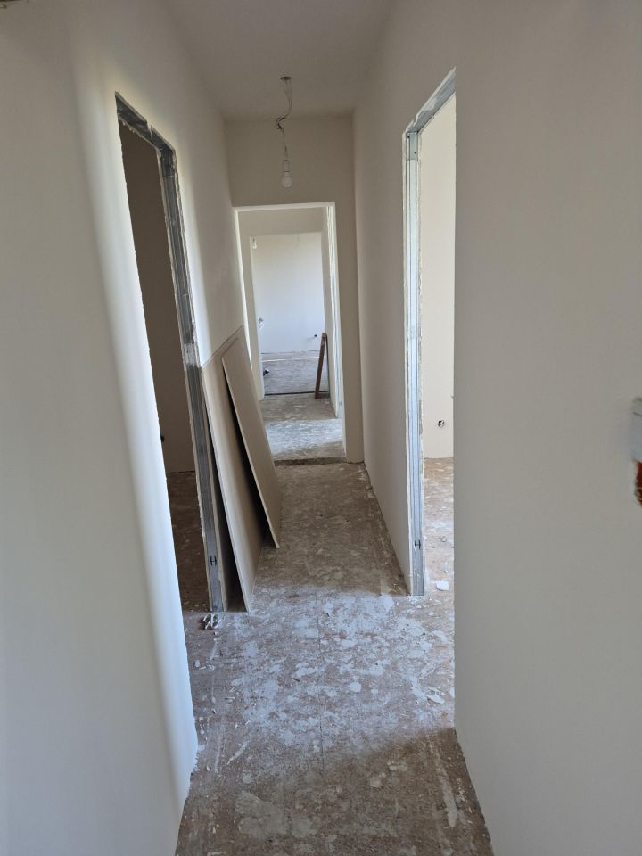 Mieszkanie 5-pokojowe Woskowice Małe, ul. Szkolna. Zdjęcie 15