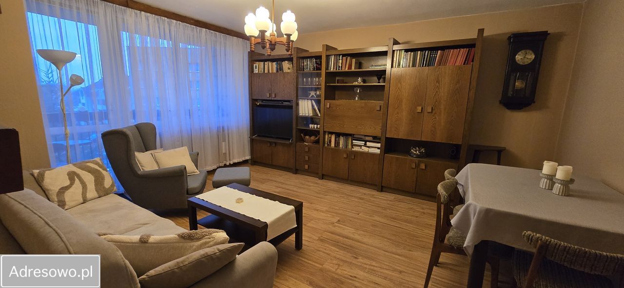 Mieszkanie 3-pokojowe Gliwice Zatorze. Zdjęcie 1