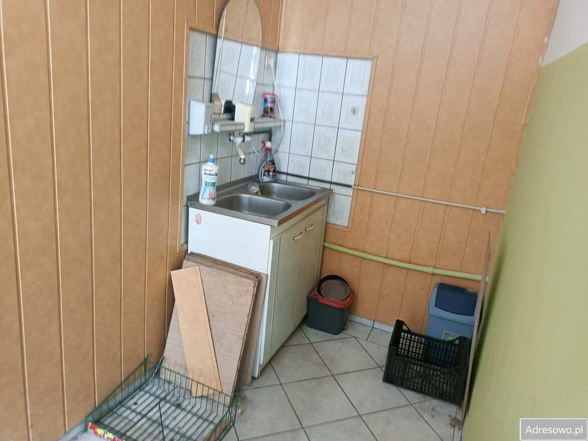 dom wolnostojący, 5 pokoi Pągów. Zdjęcie 2