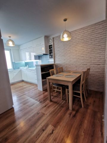 Mieszkanie 3-pokojowe Gorzów Wielkopolski Górczyn, ul. Obrońców Pokoju. Zdjęcie 1