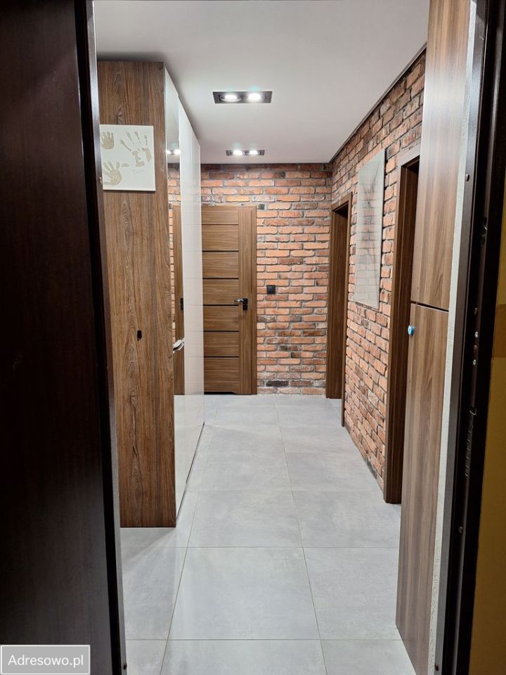 Mieszkanie 3-pokojowe Piekary Śląskie, ul. Marii Curie-Skłodowskiej. Zdjęcie 4