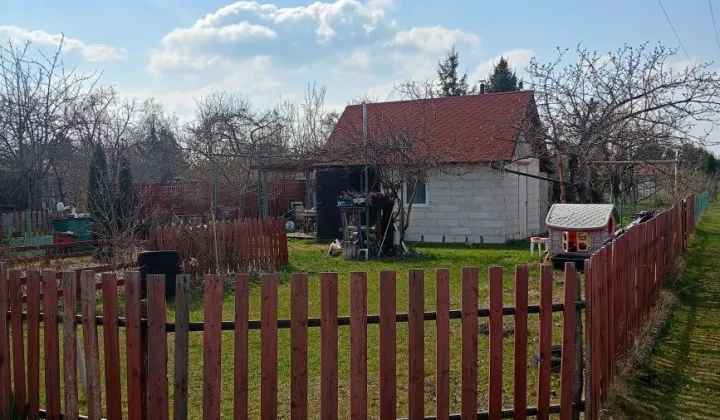 Działka rod Wrocław, ul. Poświęcka