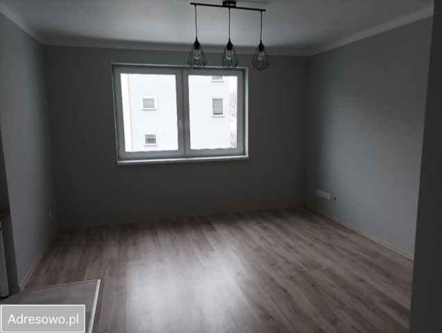 Mieszkanie 2-pokojowe Bielsko-Biała Osiedle Karpackie. Zdjęcie 1