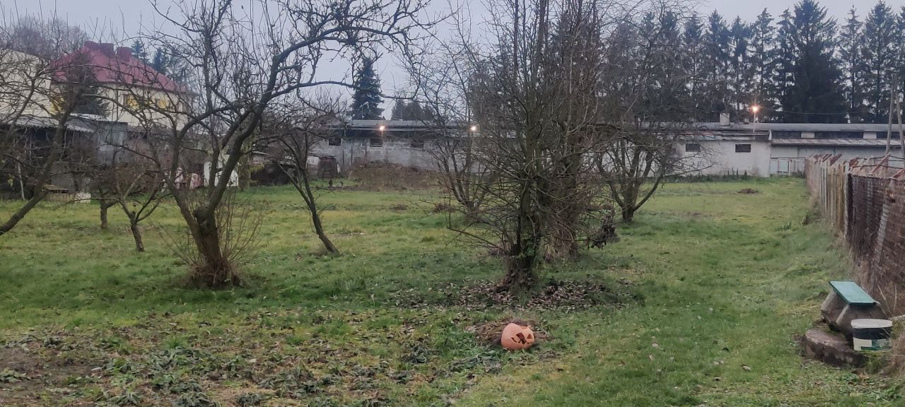 Działka budowlana Chodów. Zdjęcie 6