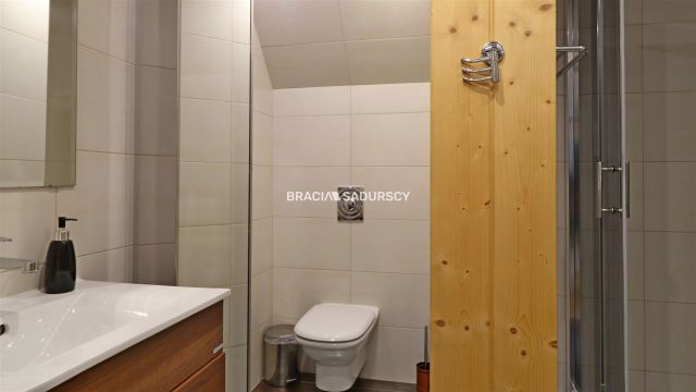 Mieszkanie 3-pokojowe Kościelisko, ul. Nędzy-Kubińca. Zdjęcie 16