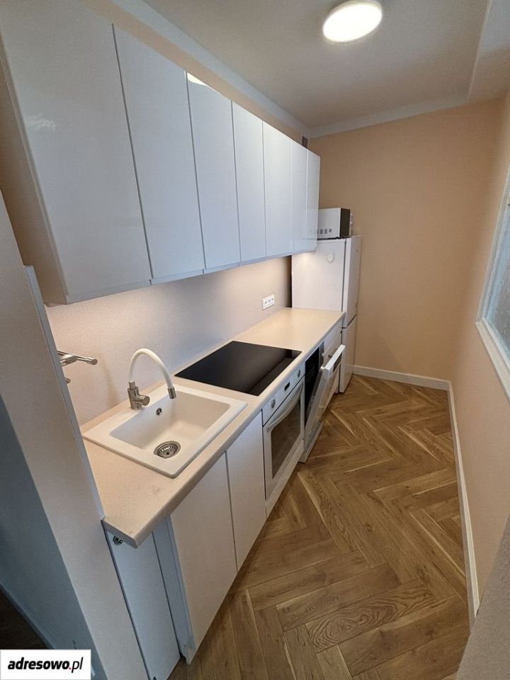 Mieszkanie 3-pokojowe Katowice Śródmieście, al. Wojciecha Korfantego. Zdjęcie 4