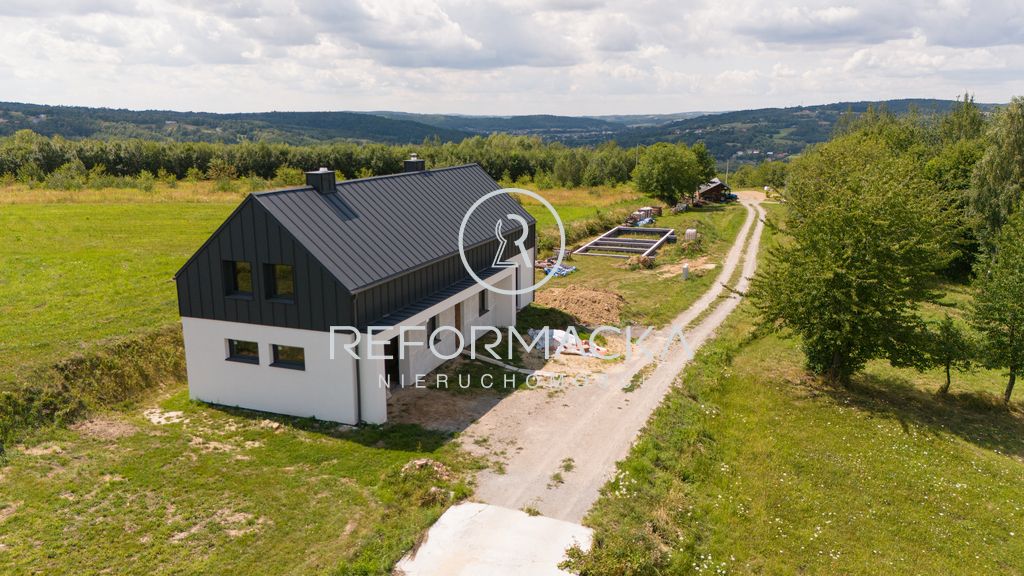 dom wolnostojący, 5 pokoi Lubenia. Zdjęcie 20