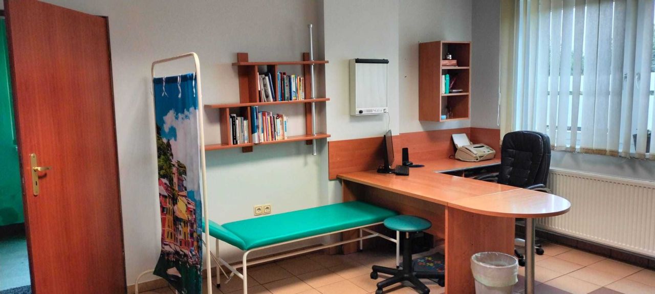 dom wolnostojący, 8 pokoi Olszyny. Zdjęcie 7