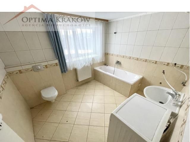 dom wolnostojący, 5 pokoi Borzęta. Zdjęcie 4