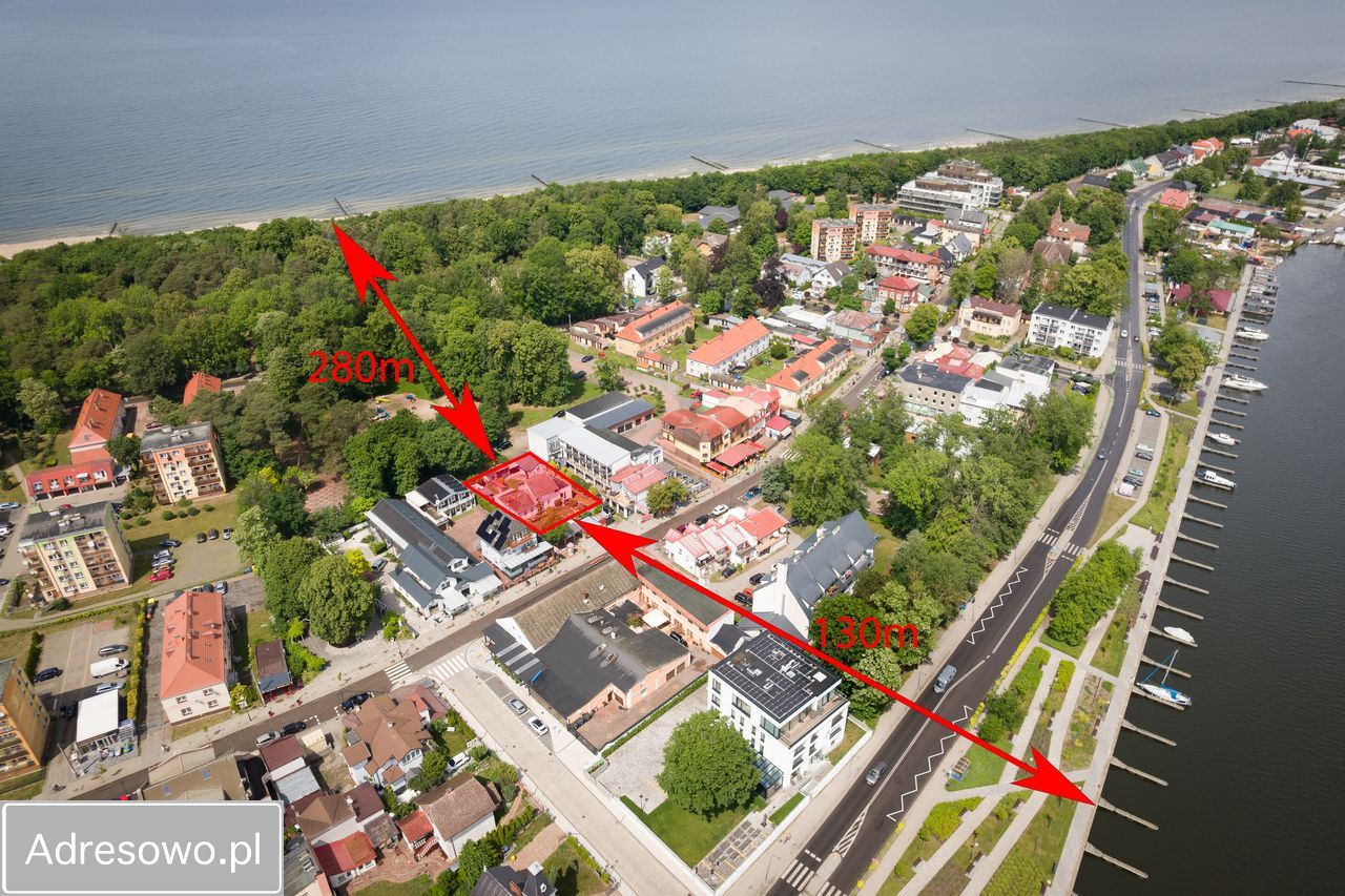 dom wolnostojący, 5 pokoi Dziwnów, ul. Adama Mickiewicza. Zdjęcie 1
