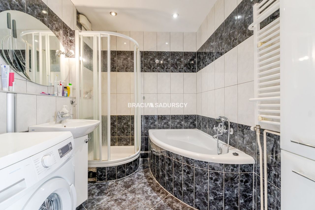 Mieszkanie 6-pokojowe Kraków Prądnik Biały, ul. Kuźnicy Kołłątajowskiej. Zdjęcie 9