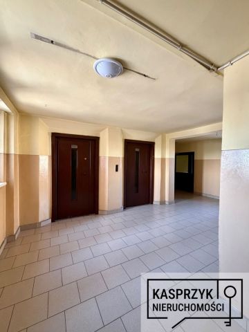 Mieszkanie 2-pokojowe Tarnów, ul. Polskiego Czerwonego Krzyża. Zdjęcie 9