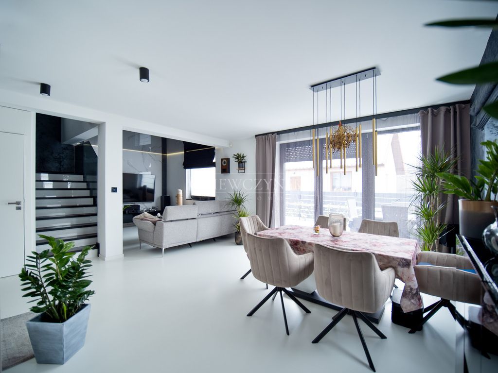 dom wolnostojący, 4 pokoje Wilkszyn, ul. Cyprysowa. Zdjęcie 1