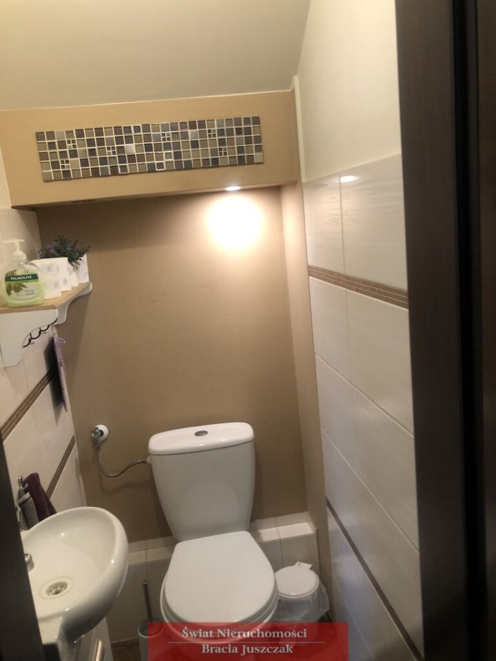 dom wolnostojący, 4 pokoje Suchy Dwór. Zdjęcie 16