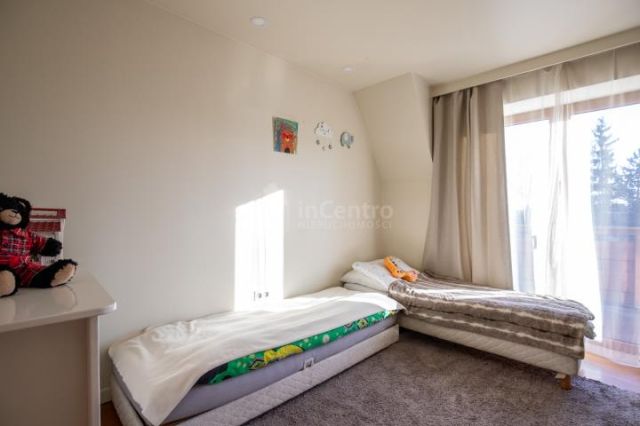 dom wolnostojący, 4 pokoje Nowy Targ, ul. Nadmłynówka. Zdjęcie 14