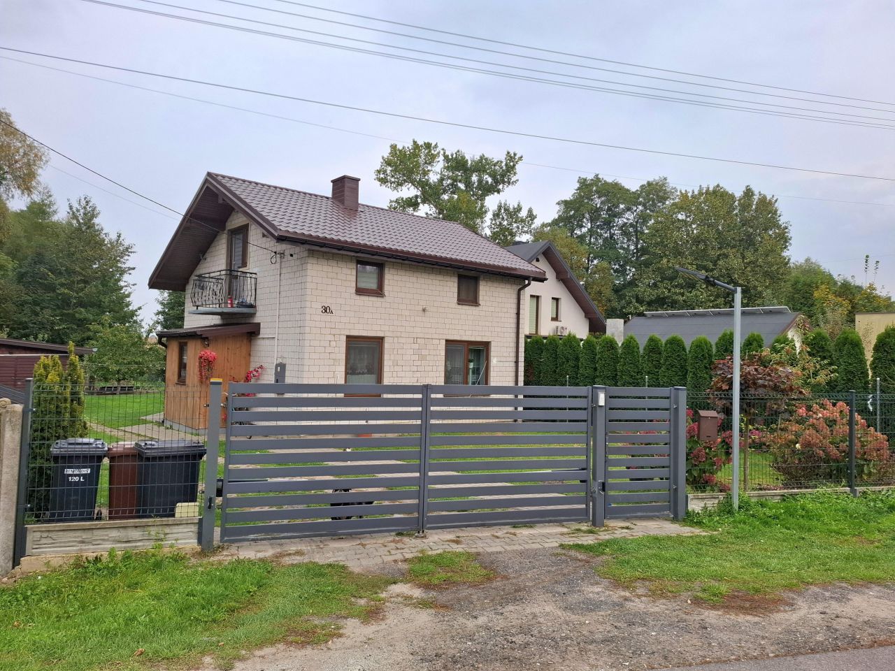 dom wolnostojący, 5 pokoi Branica. Zdjęcie 26