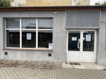 Lokal Wołów, ul. Marszałka Józefa Piłsudskiego. Zdjęcie 1