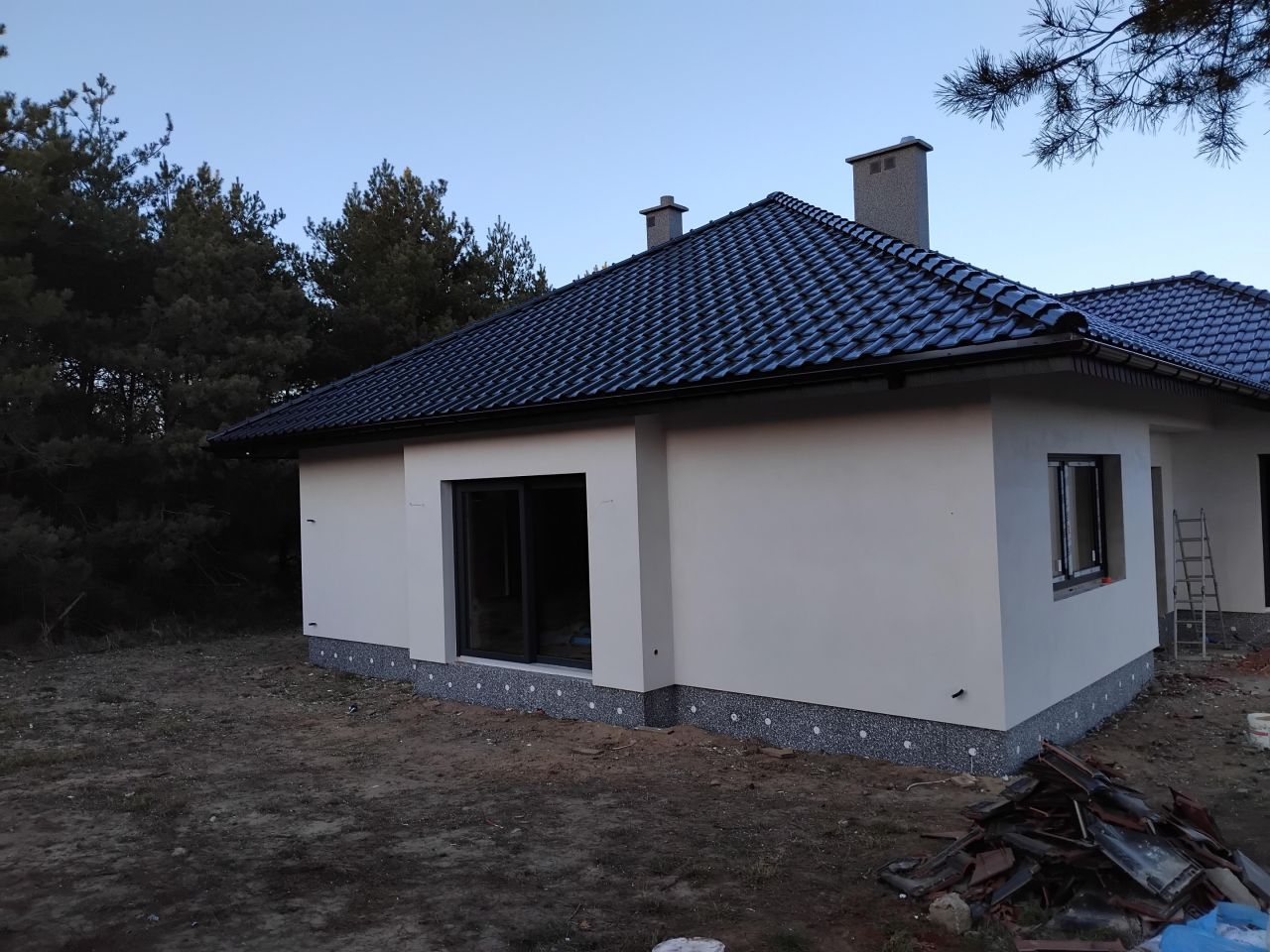 dom wolnostojący, 4 pokoje Grabieniec. Zdjęcie 5