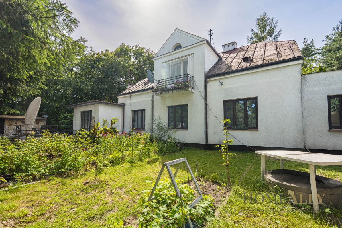 dom wolnostojący, 8 pokoi Pruszków Malichy. Zdjęcie 1