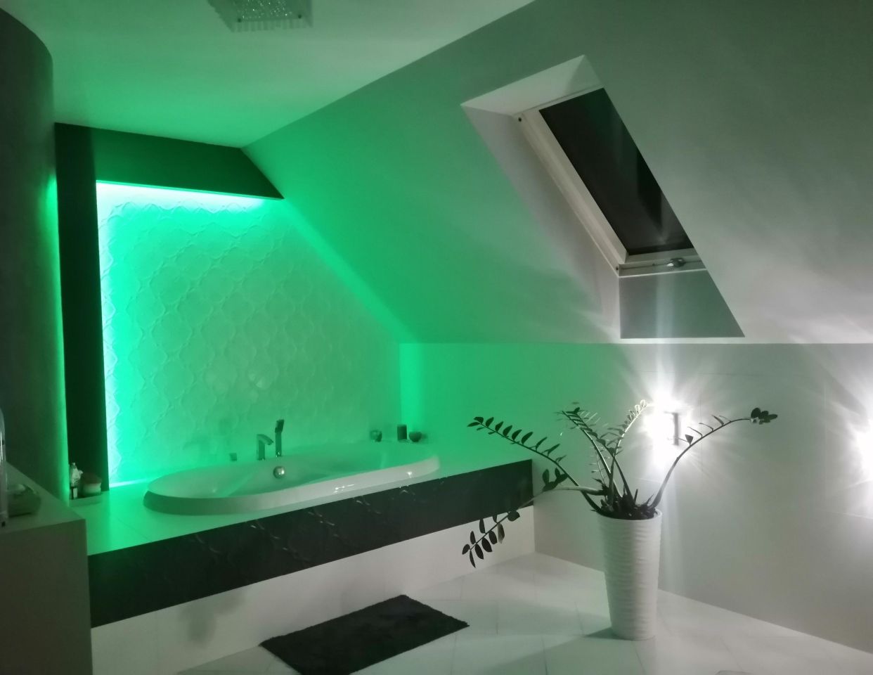 dom wolnostojący, 7 pokoi Paprotnia, ul. Koralowa. Zdjęcie 15