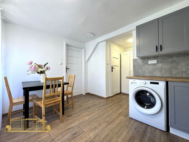 Mieszkanie 2-pokojowe Kraków Mydlniki, ul. Kazimierza Wierzyńskiego. Zdjęcie 2