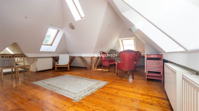 dom wolnostojący, 13 pokoi Kraków Prądnik Czerwony, ul. Pocieszka. Zdjęcie 34